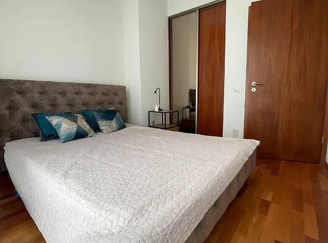 Antresola Zeta Park Устронь