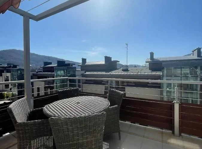 Antresola Zeta Park Апартаменты *